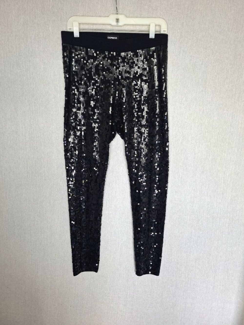 💙 Express Black Sequin High Rise Leggings Size M Stretch Party Glam Sparkle Pan